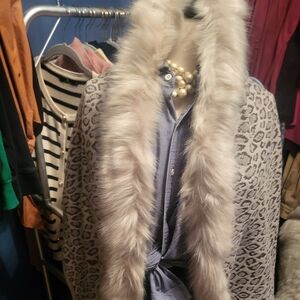 NEW Chic Snow Leopard Faux Fur Fringe Knit Cardigan Sweater Poncho Cream Gray